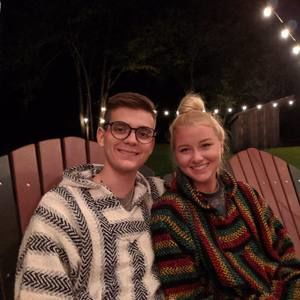 Meet your Posher, Sawyer